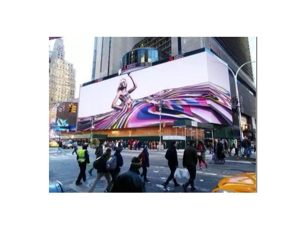 品牌引爆如何找到戶外媒體的新場景，完美投放！